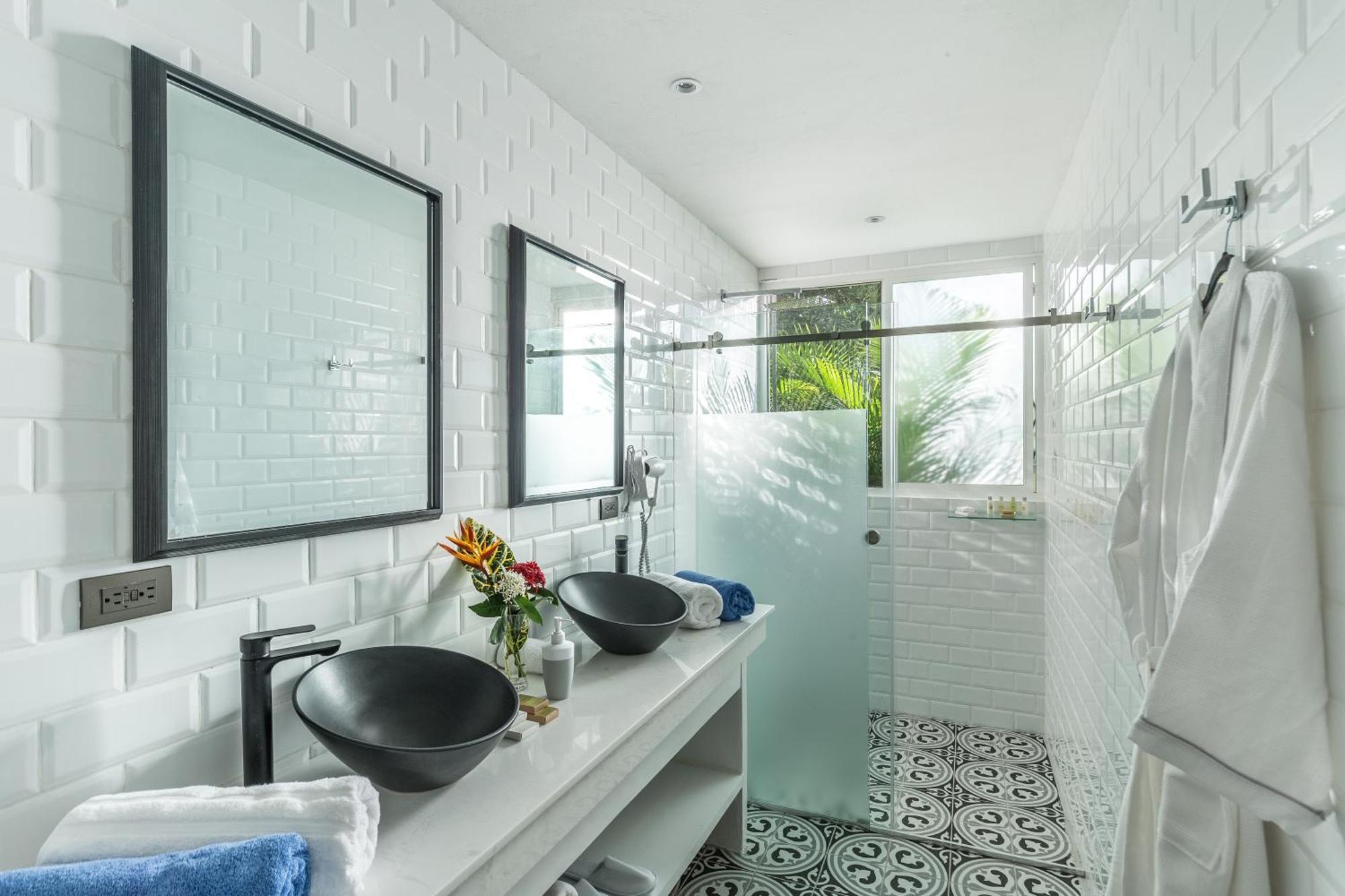 Gigi Brown Beachfront Santa Teresa Malpais Room photo